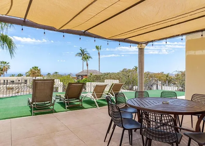 Villa Casa Reyes, Casa Reyes Family Oasis, Heated-pool & Amazing Views