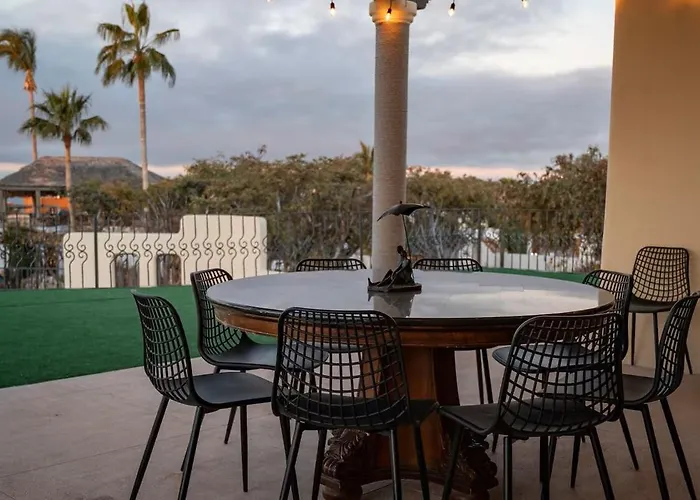 Villa Casa Reyes, Casa Reyes Family Oasis, Heated-pool & Amazing Views Cabo San Lucas
