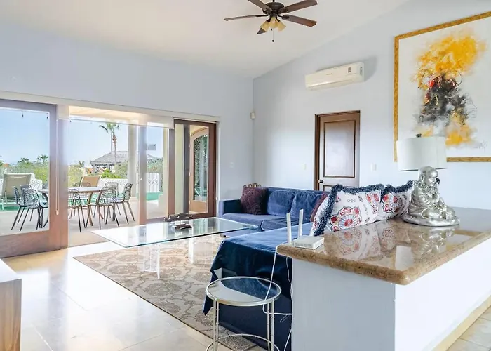 Villa Casa Reyes, Casa Reyes Family Oasis, Heated-pool & Amazing Views