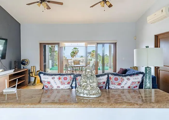 Casa Reyes, Casa Reyes Family Oasis, Heated-pool & Amazing Views Villa Cabo San Lucas