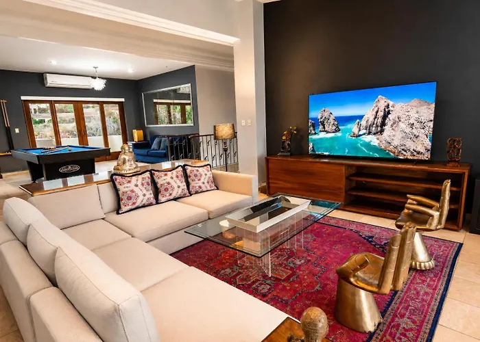 Casa Reyes, Casa Reyes Family Oasis, Heated-pool & Amazing Views Villa Cabo San Lucas